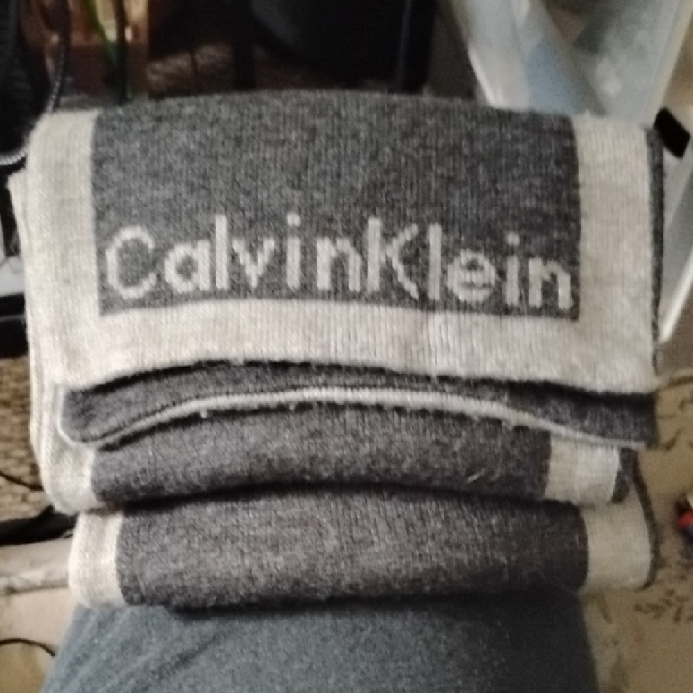 Calvin Klein Charcoal and Light Gray Scarf